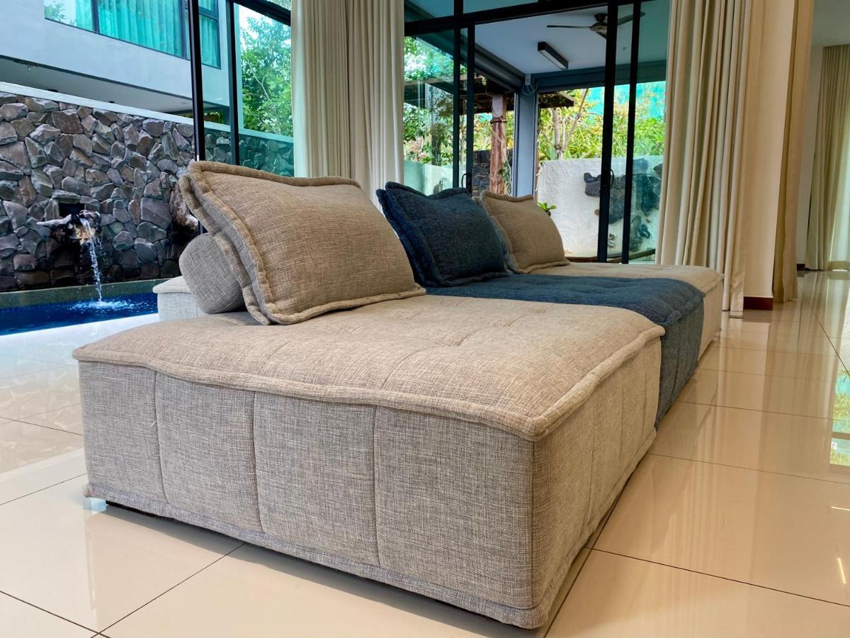 Ikiru 18 Private Saltwater Pool Villa, 3 Ensuite Br, Outdoor Bbq, 5 Mins To Beach Pantai Cenang  Exterior photo